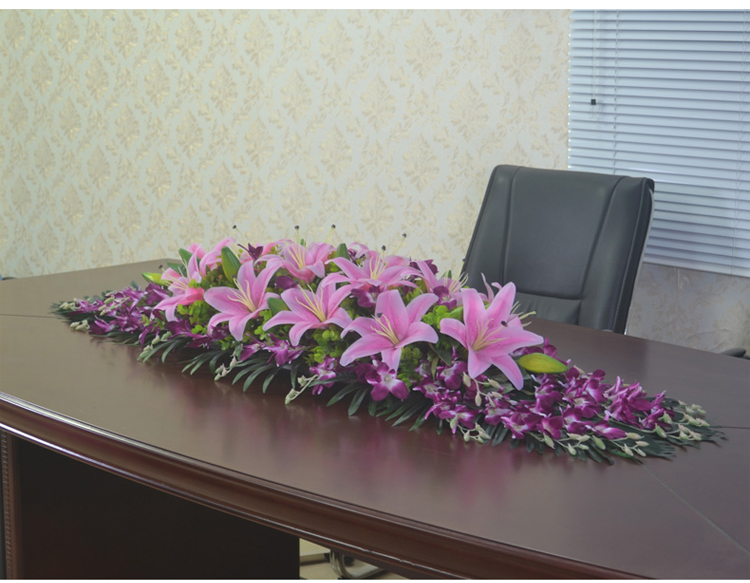 仿真植物与礼仪服务 工厂店模式如何重塑企业空间美学